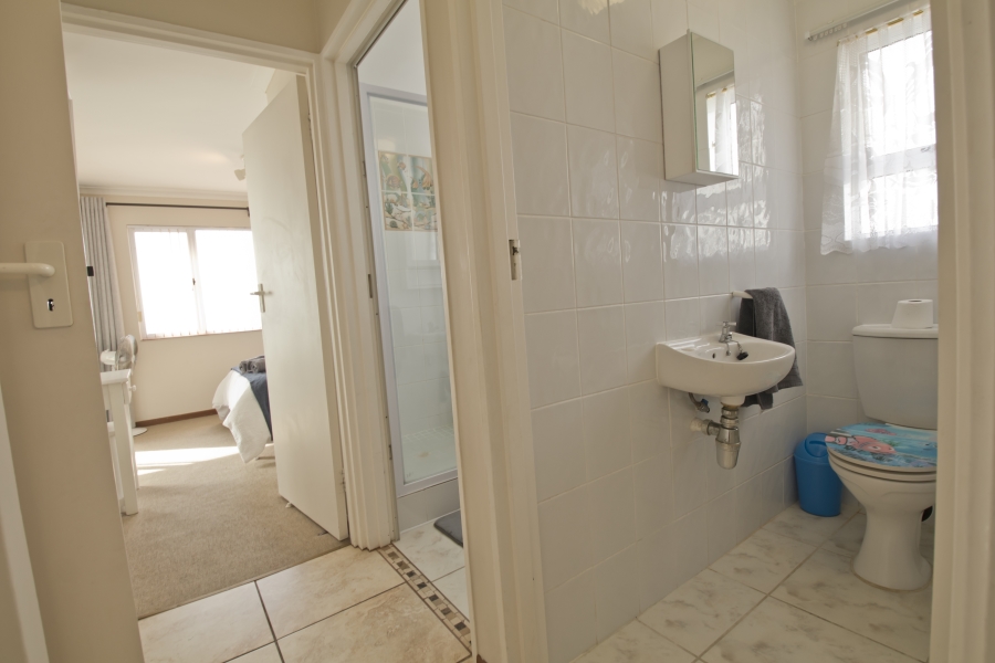 3 Bedroom Property for Sale in De Bakke Western Cape